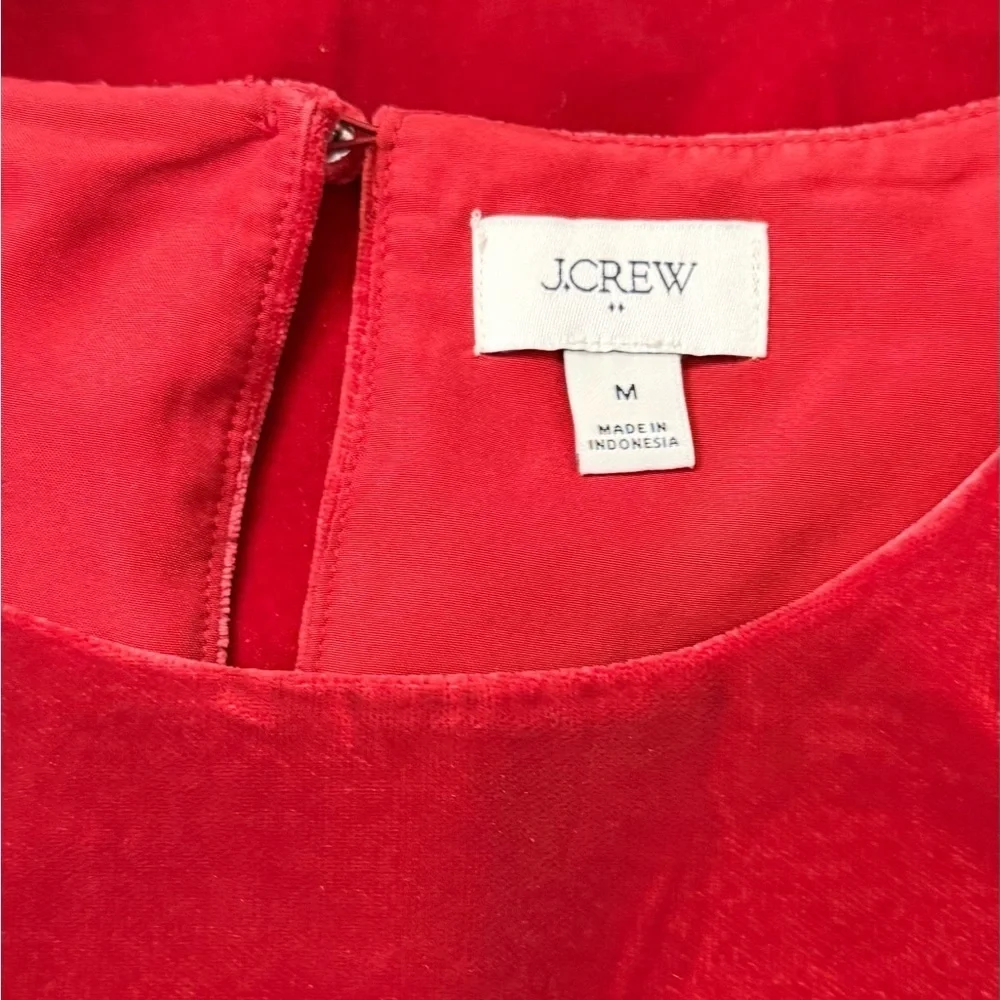 J. Crew Velvet Puff-Sleeve Top in Berry Sangria. Size Medium.